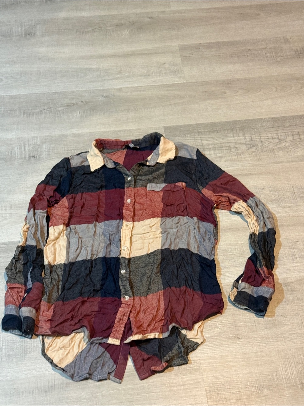Women's Long-Sleeve Plaid Button-Up Shirt in Burgundy, Navy & Cream